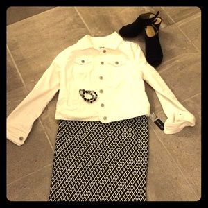 BOGO NWT black and white skirt